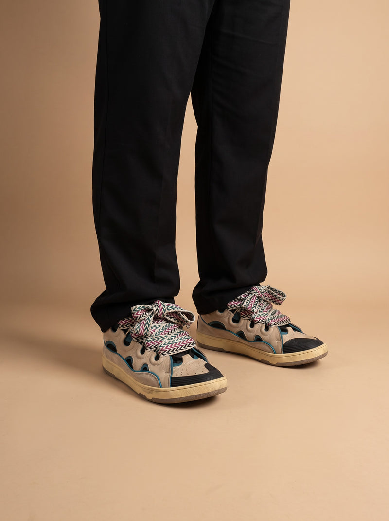 Lanvin Curb Sneaker Sail Turquoise Purple aan de voet