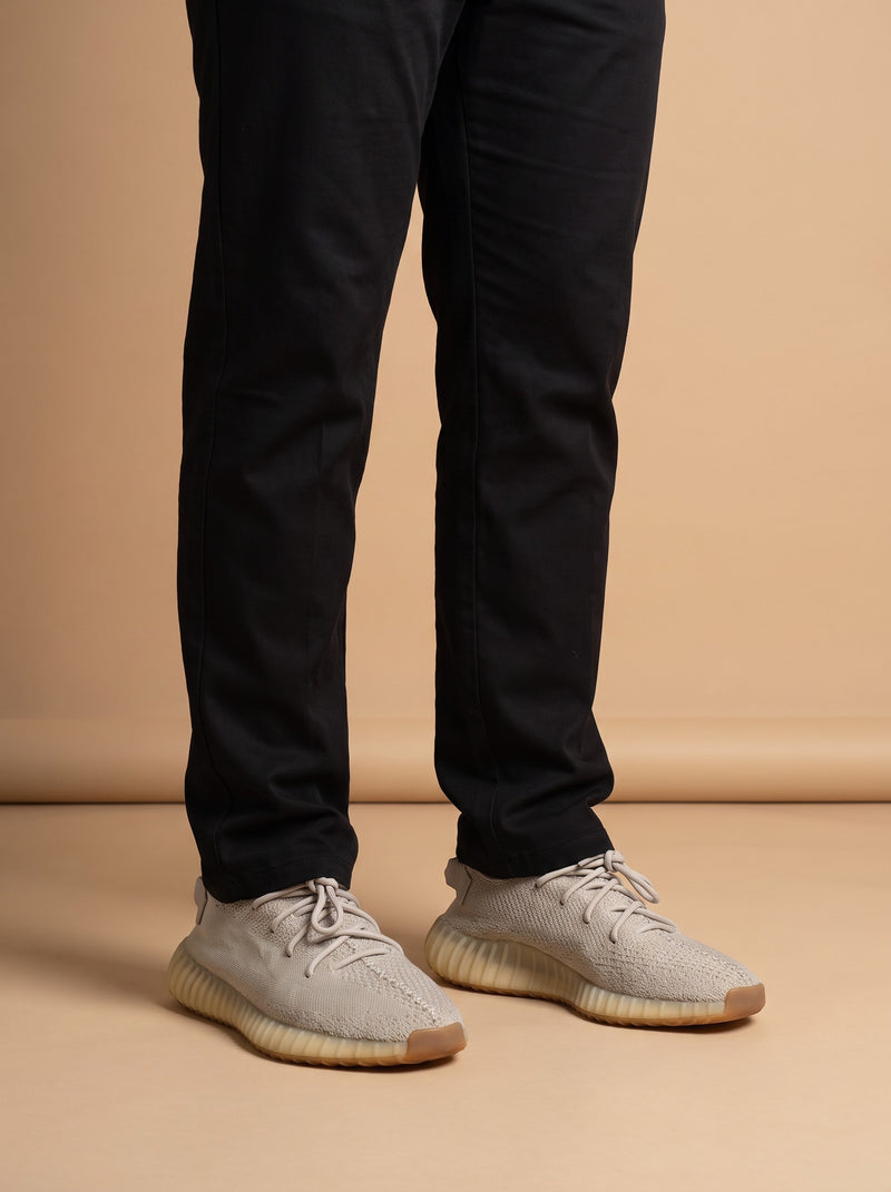 Adidas Yeezy Boost 350 V2 Cream aan de voet