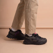 Off-White Odsy-1000 Black Grey Fuchsia aan de voet