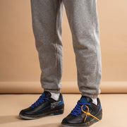 Air Jordan 2 Retro Low SP Off-White Black Blue aan de voet