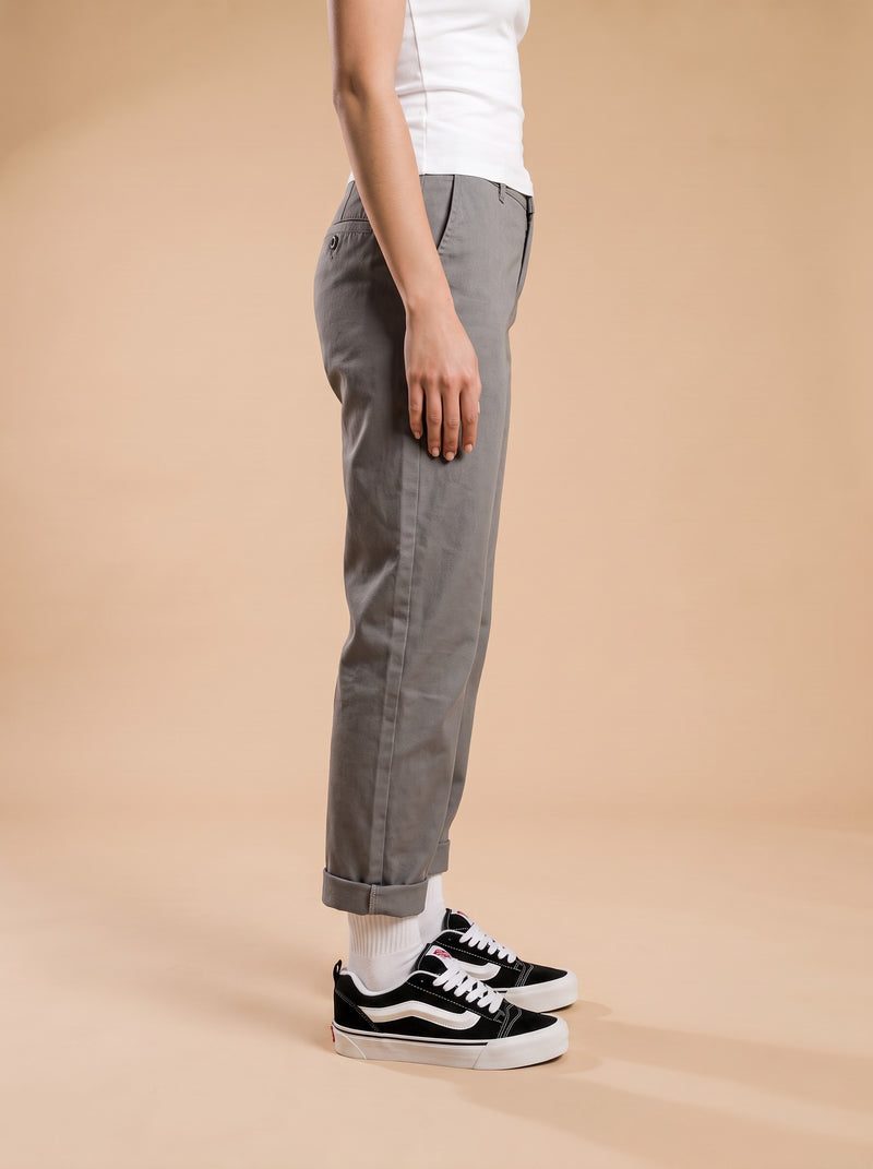 Vans Knu Stack Sneakers Black White aan de voet