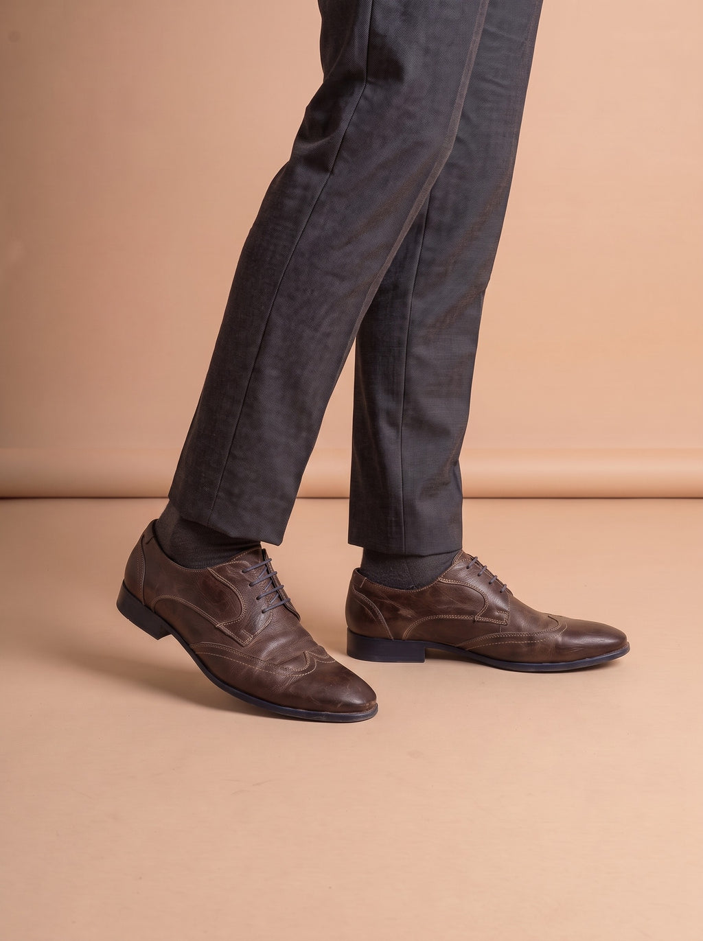 Ambiorix - No sweat no glory Formal Gameday shoes aan de voet