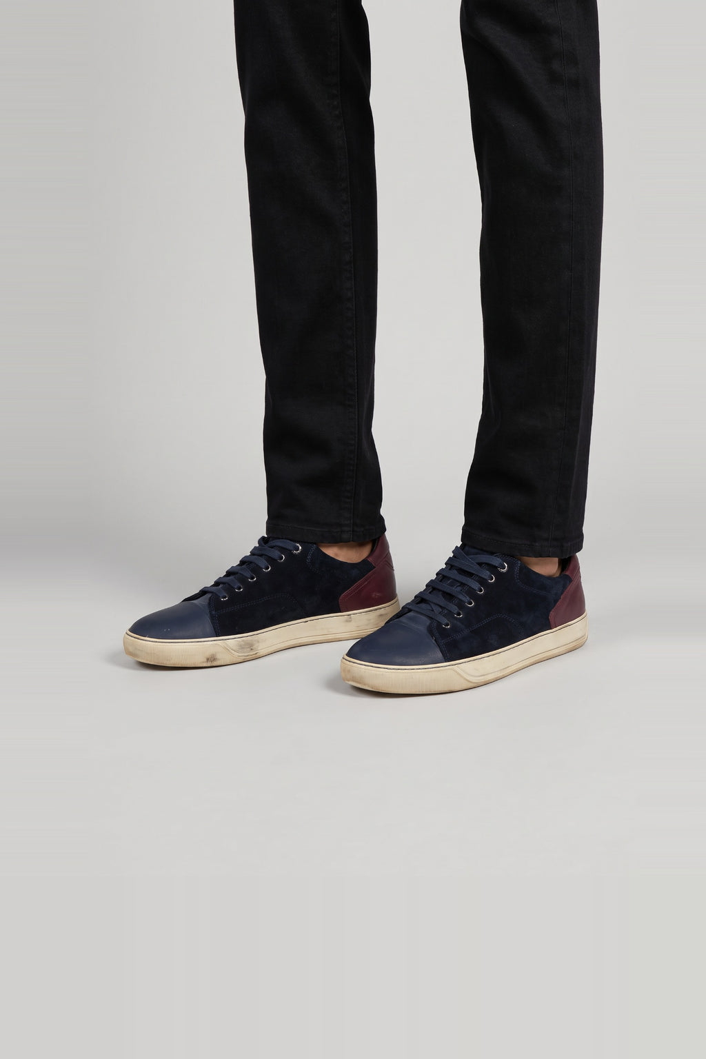 Op model, aan de voet