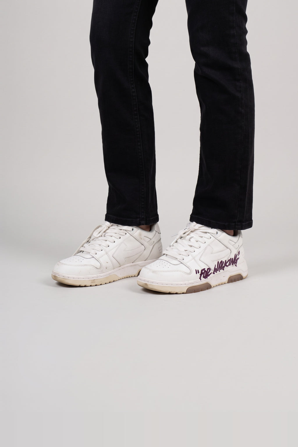 Op model, aan de voet