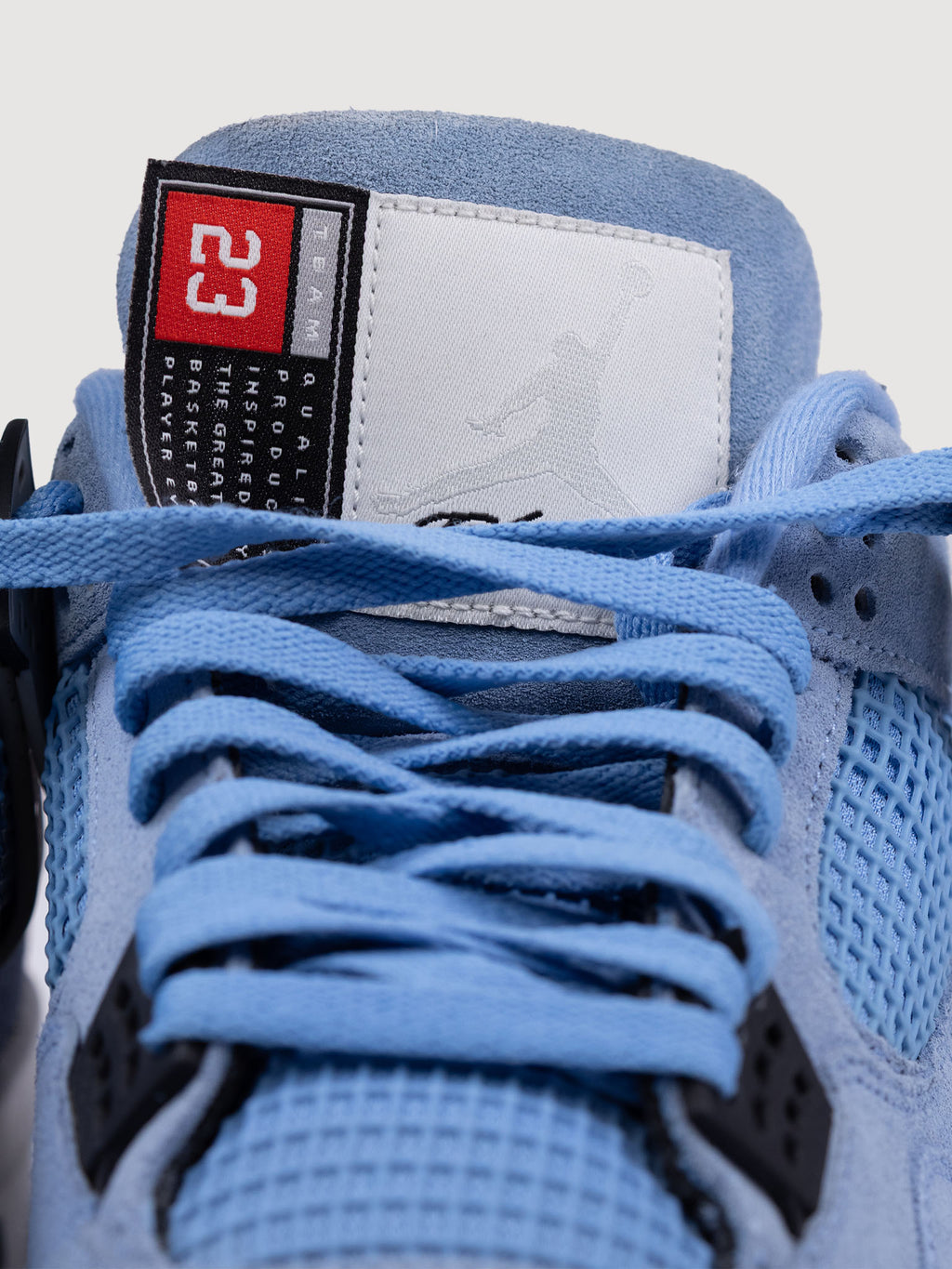 Nike Air Jordan 4 Retro "University Blue